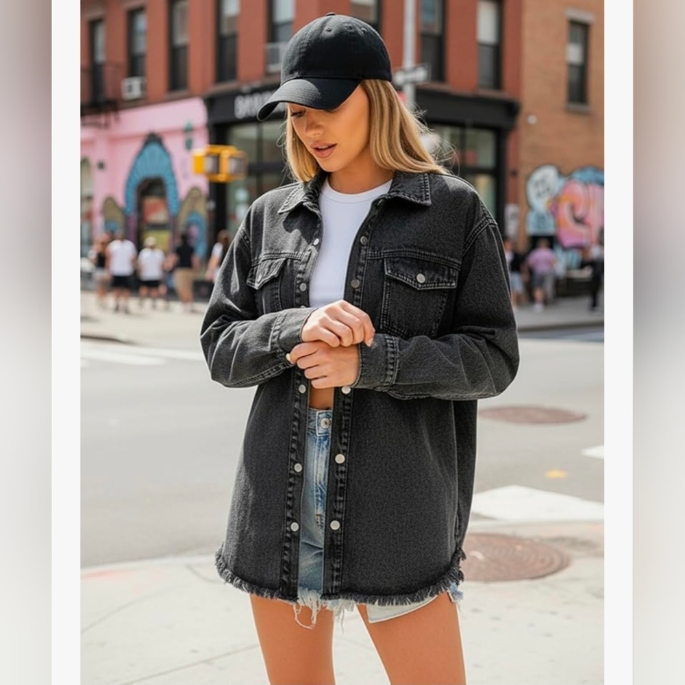Stylish Oversized Black Denim Jacket - Picture 3 of 6